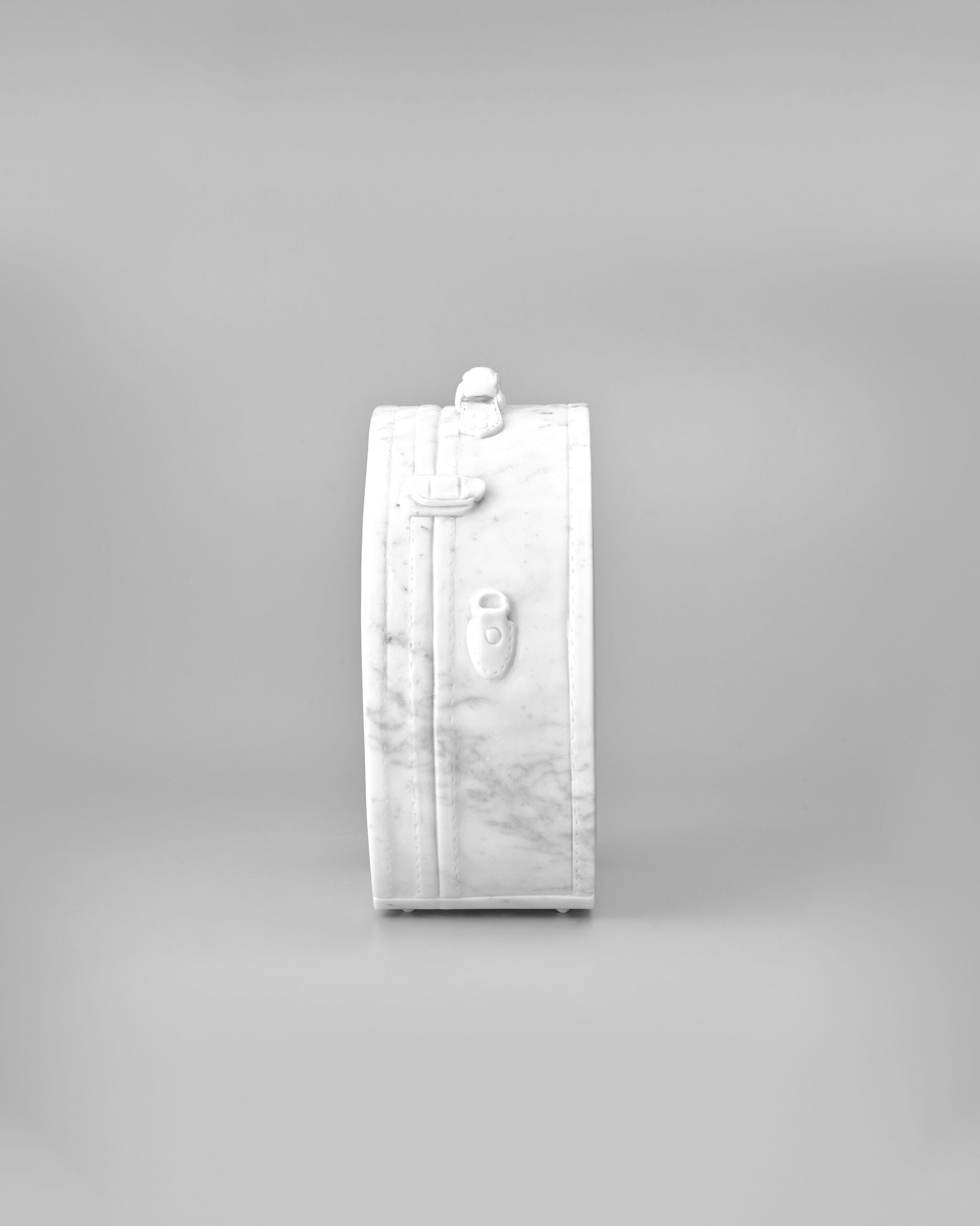 Round Suitcase